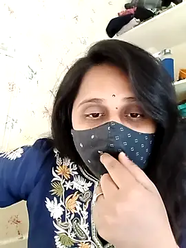 Indiantina online show from November 2025 09:35:02 AM