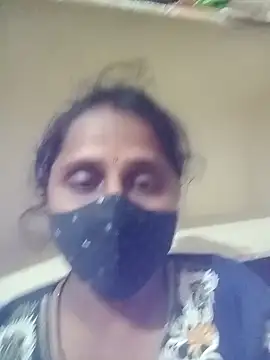 Indiantina online show from November 2025 05:51:02 PM