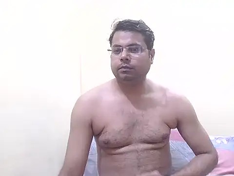 aakash ModelBrown online show from February 2026 01:43:01 PM
