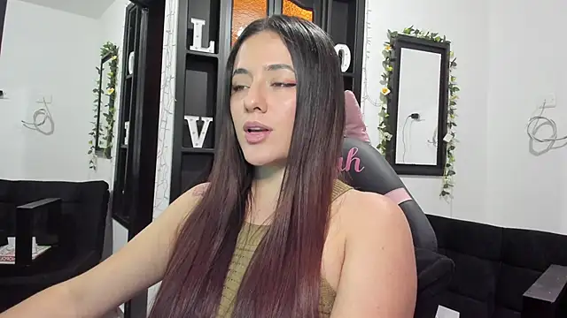 Snapshot of NoahWilliams_ chatting on December 2024 07:06:02 PM NoahWilliams online show from December 2024 07:06:02 PM