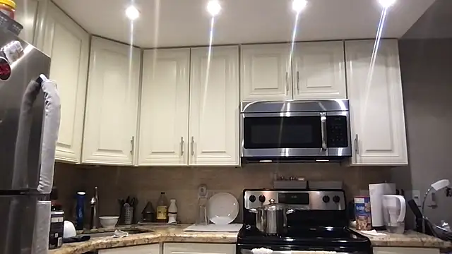 BigGuyMuscle online show from March 2026 09:33:01 PM