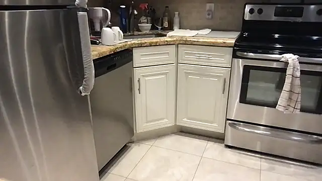 BigGuyMuscle online show from February 2026 07:14:02 PM