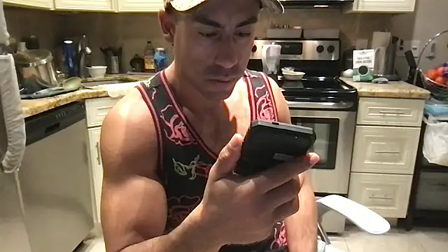 BigGuyMuscle online show from March 2026 11:44:01 PM