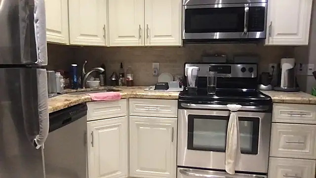 BigGuyMuscle online show from December 2025 10:12:01 PM