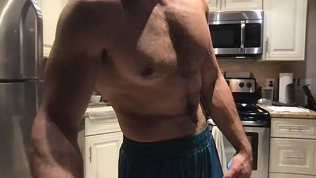 BigGuyMuscle online show from December 2025 02:43:01 AM