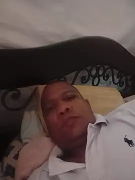 condor08750 online show from December 2025 06:01:02 PM