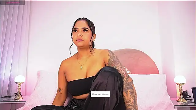 alexaa walker online show from November 2025 12:00:02 PM