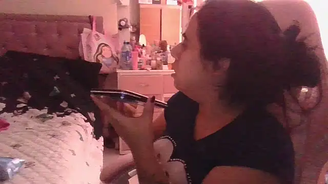 annarose19 online show from March 2026 09:35:01 PM