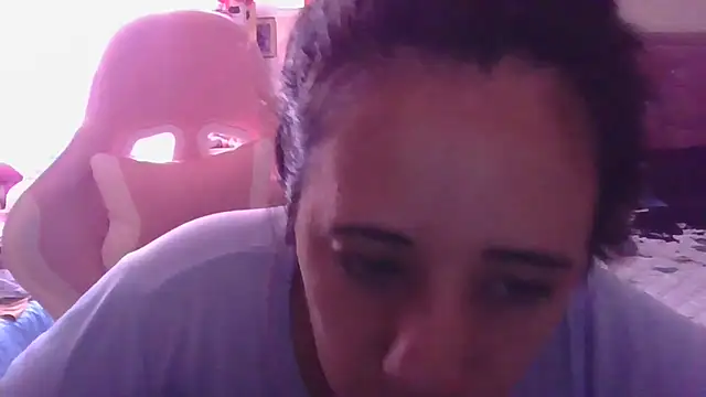 Snapshot of annarose19 chatting on November 2025 03:05:02 PM annarose19 online show from November 2025 03:05:02 PM