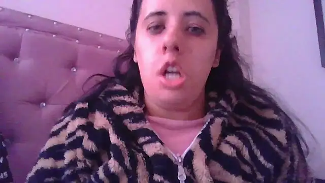 annarose19 online show from January 2026 05:08:01 PM