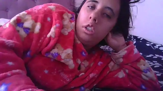 Snapshot of annarose19 chatting on October 2025 05:34:02 PM annarose19 online show from October 2025 05:34:02 PM