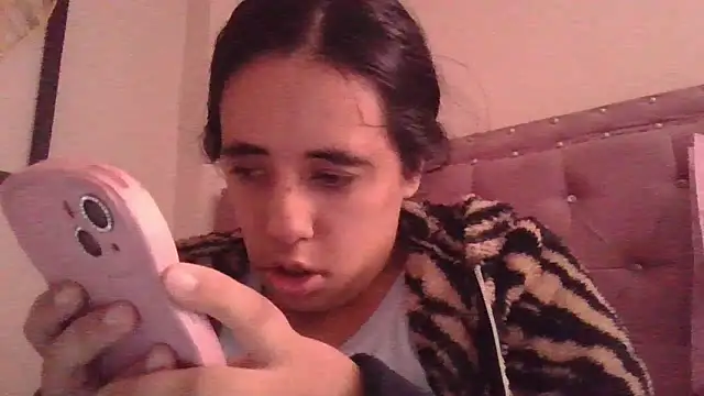 annarose19 online show from February 2026 07:15:01 PM