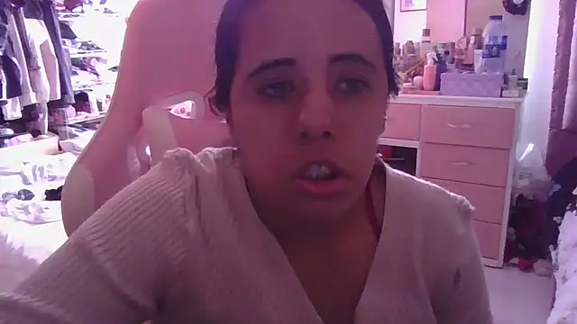 annarose19 online show from October 2025 07:47:02 PM