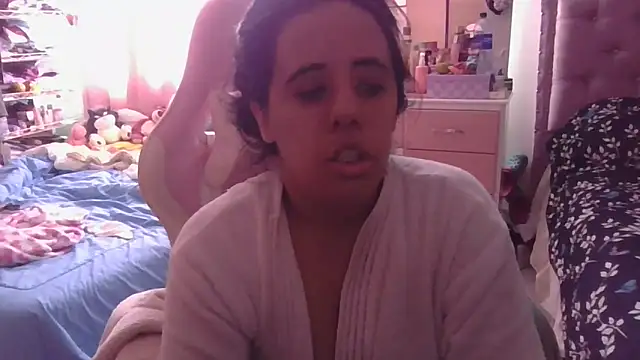 Snapshot of annarose19 chatting on October 2025 05:45:02 PM annarose19 online show from October 2025 05:45:02 PM