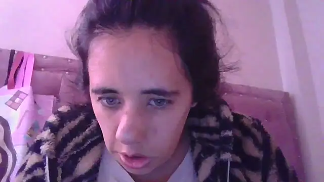 annarose19 online show from February 2026 08:37:02 PM