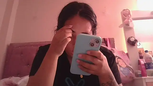 annarose19 online show from March 2026 07:41:02 PM