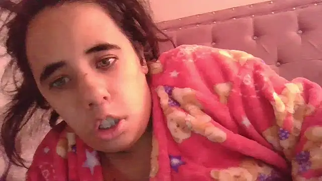 annarose19 online show from March 2026 02:43:01 PM