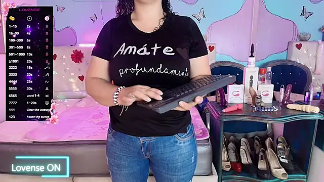 Zaly mature online show from April 2026 12:39:01 AM