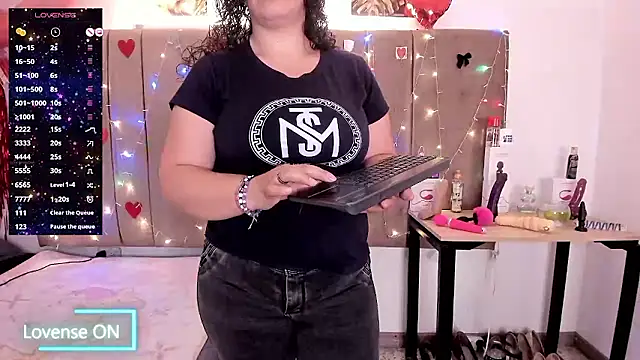 Zaly mature online show from January 2026 01:56:01 AM