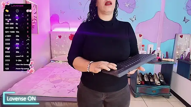 Zaly mature online show from March 2026 11:29:01 PM