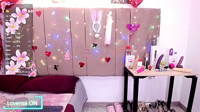 Zaly mature online show from March 2026 02:12:01 AM