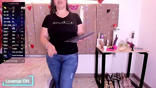 Zaly mature online show from January 2026 10:15:01 PM