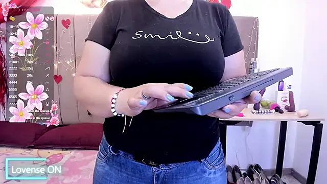 Zaly mature online show from March 2026 12:07:01 AM