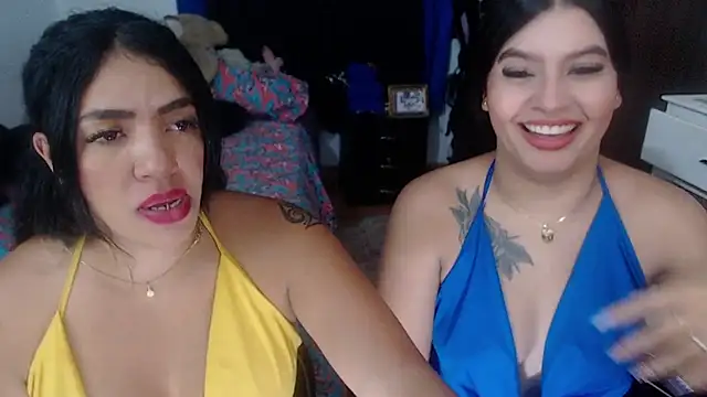 Snapshot of Sharlottee chatting on January 2025 03:08:02 AM Sharlottee online show from January 2025 03:08:02 AM