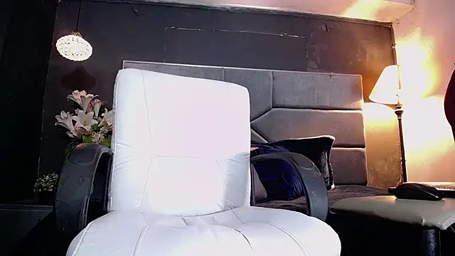 liam howard online show from October 2025 07:24:01 PM