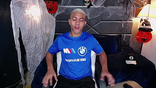 liam howard online show from October 2025 07:55:02 PM