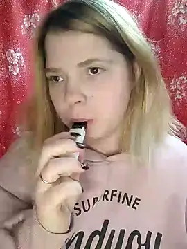 Snapshot of Zuli_Kiska chatting on January 2025 12:19:02 AM Zuli Kiska online show from January 2025 12:19:02 AM