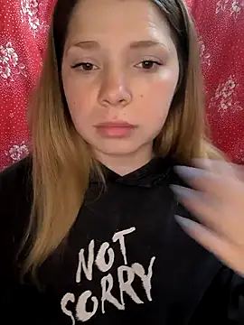 Zuli Kiska online show from April 2026 06:47:01 PM