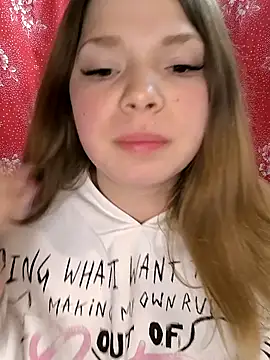 Zuli Kiska online show from February 2026 08:19:02 PM