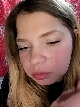 Zuli Kiska online show from November 2025 10:42:01 PM