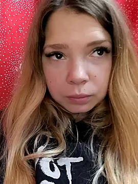 Zuli Kiska online show from December 2025 08:04:02 AM