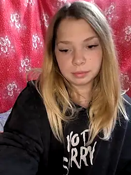 Zuli Kiska online show from November 2025 08:56:02 PM