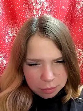 Zuli Kiska online show from November 2025 09:04:01 PM