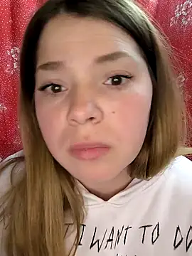 Zuli Kiska online show from March 2026 07:17:01 PM