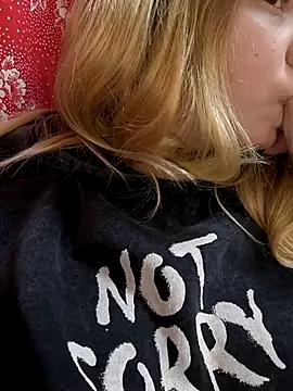 Zuli Kiska online show from November 2025 11:47:01 AM