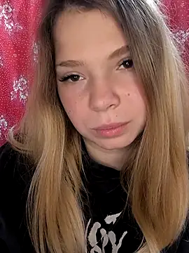 Zuli Kiska online show from November 2025 07:46:01 AM