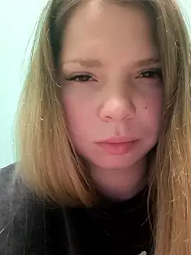 Zuli Kiska online show from January 2026 09:41:01 PM