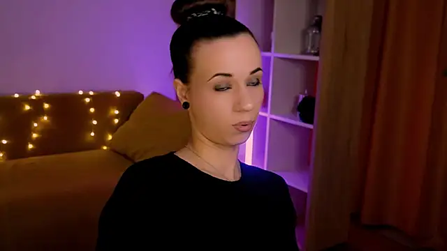 ItsAlisia online show from March 2026 06:49:02 AM