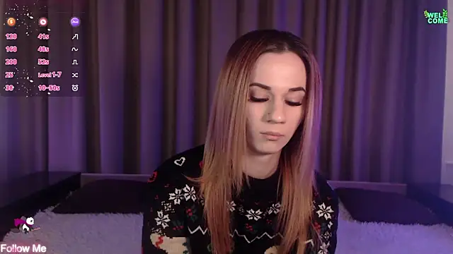 ItsAlisia online show from February 2025 01:43:01 PM