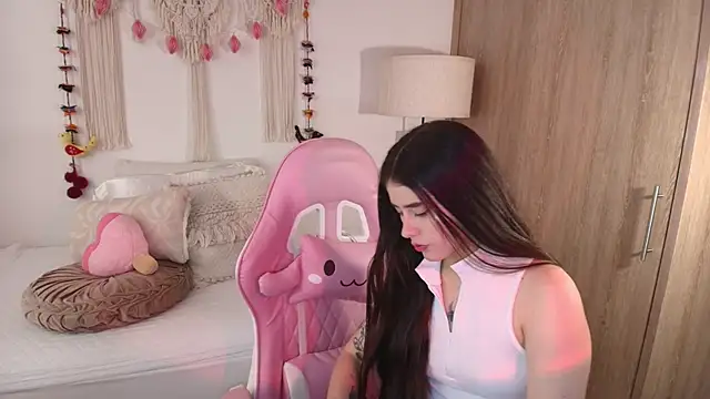 iriswest  online show from February 2026 10:42:02 PM