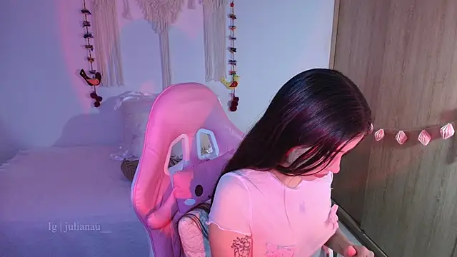 iriswest  online show from April 2026 01:12:01 AM