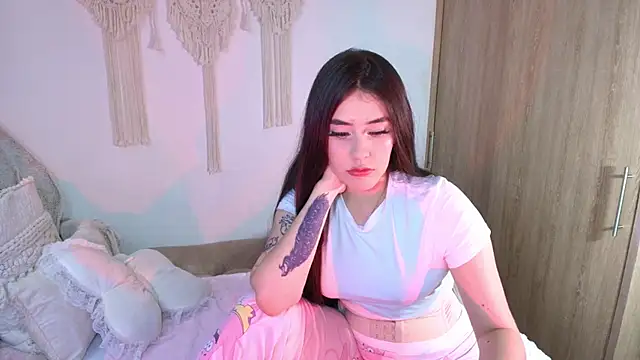 iriswest  online show from June 2026 01:55:02 AM