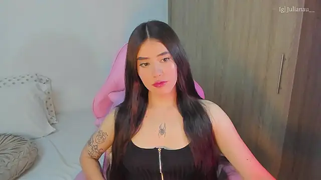Snapshot of iriswest_ chatting on March 2025 12:28:02 AM iriswest  online show from March 2025 12:28:02 AM