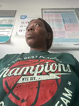 ebony witney online show from February 2026 03:12:02 PM