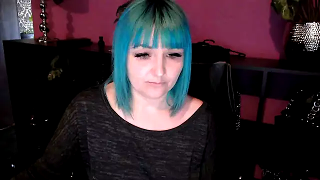 beauty-of-pain online show from April 2026 03:18:02 PM