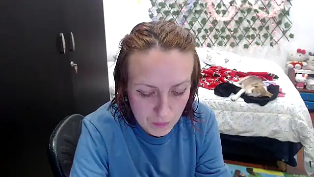 kittykalor09 online show from February 2026 02:00:02 AM